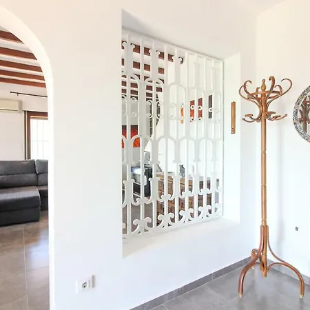 Con Piscina Privada - Palomas Кальпе